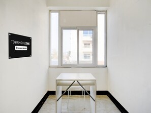 Reception - Townhouse Oak Nagole Metro Station (Hyderabad)