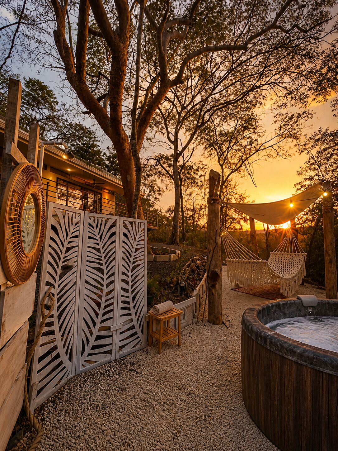 Outdoor spa tub