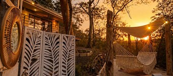 Jungle Home Escape private hot tub near beaches
