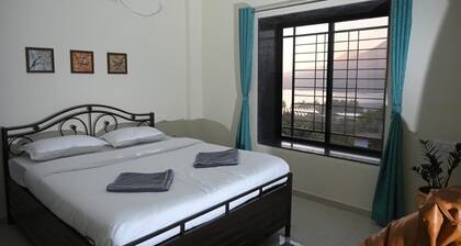 Yatri LakeView Villa Mulshi