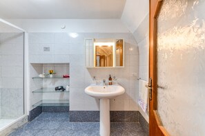 Dusche, Haartrockner
