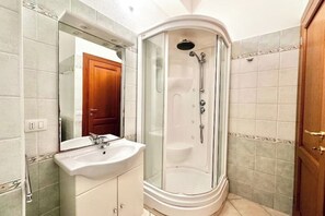 Shower, hair dryer, bidet - MONO SUITE - Rena Bianca (Santa Teresa Gallura)