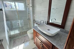 Shower, towels, soap, toilet paper - Family friendly condo minutes from the beach (Punta Cana)
