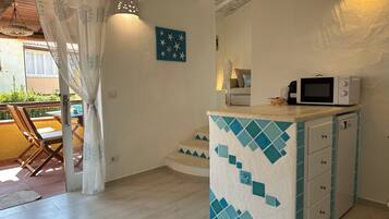 Appartamento Tradizionale, balcone, vista mare | Interni