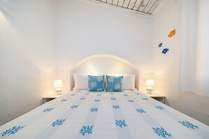 Traditional Apartment, Balcony, Sea View | Blackout drapes, iron/ironing board, free WiFi, bed sheets - NG Collection Faravelli 21 (Cannigione)