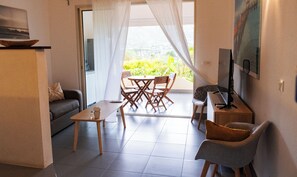 Smart TV - Quiet loft studio - Pinel side (Saint-Martin)
