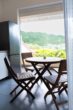 Dining - Quiet loft studio - Pinel side (Saint-Martin)
