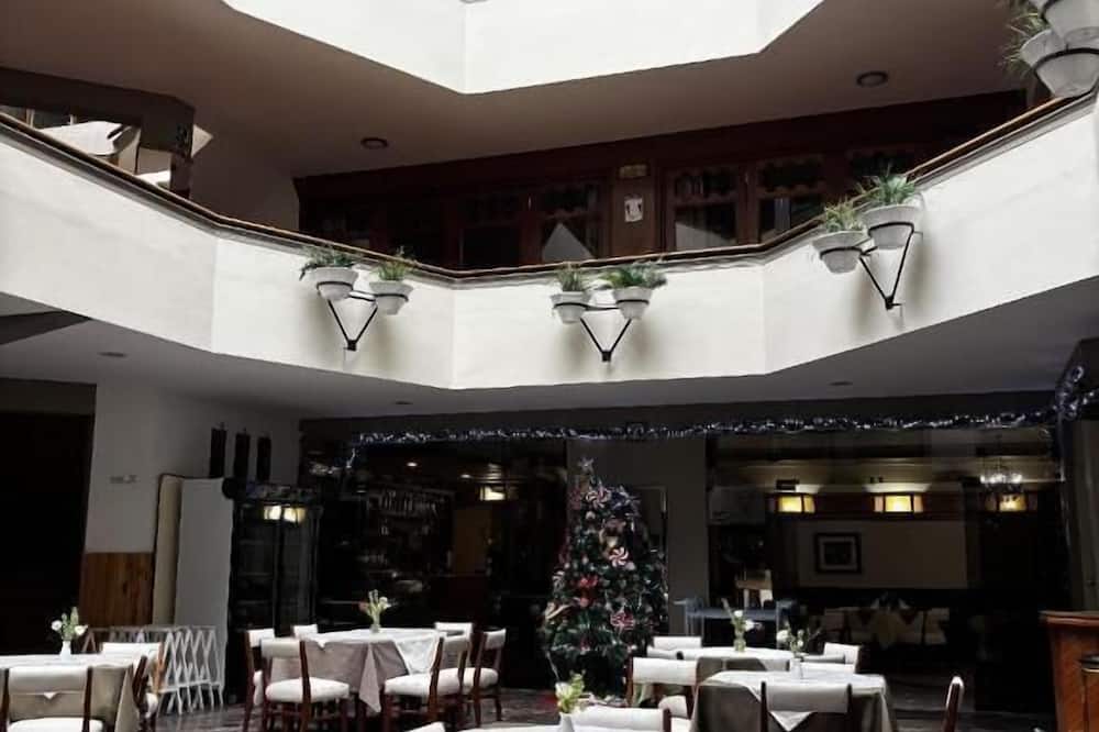 HOTEL CONTINENTAL