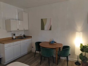 Dining - Authentic Stay in Little Havana  6 (Miami)