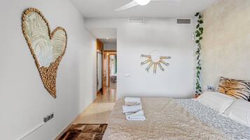 2 Schlafzimmer, Bügeleisen/Bügelbrett, WLAN, Bettwäsche