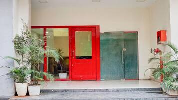 House | Reception