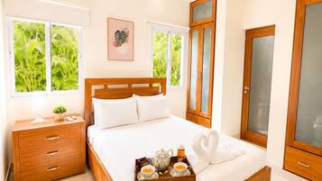 4 bedrooms, WiFi, bed sheets