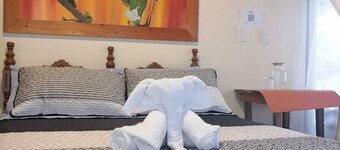 Butterfly and Bird Julio Tours-Ecolodge