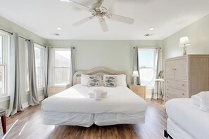 4 bedrooms, iron/ironing board, free WiFi - Boardwalk at Grand Pavilion 126 by Wild Dunes, in Resort Core (Isle Of Palms)
