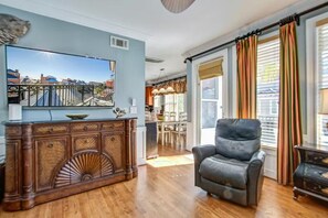 TV, ping pong, printers - Boardwalk at Grand Pavilion 128 by Wild Dunes (Isle Of Palms)