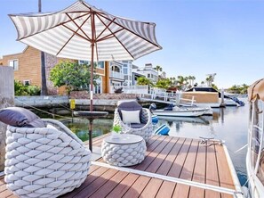 Terrace/patio - Stunning Bayfront Home with Epic Dock on Peninsula! (Newport Beach)
