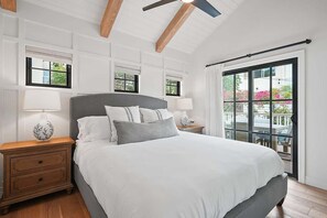 Iron/ironing board, WiFi, bed sheets - Neptune Hidden Gem Coastal (Encinitas)