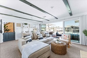 TV, fireplace, offices - Stunning BayVIEW Home with Epic Waterfront Views! (Newport Beach)