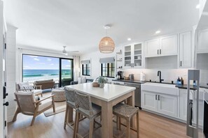 Interior - N Oceanfront Masterpiece with Rooftop & Hot Tub + Sauna (San Diego)