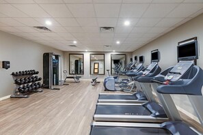 Fitness facility - Accessible Suite Near IAH | Free Shuttle (Houston)