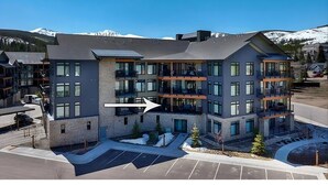 Exterior - Mountain Condo w/Hot Tub-Walk to Town-Mountain Shuttle (Winter Park)