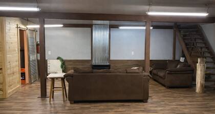 Norval Elevator
Hunting Access Available Message About Prices