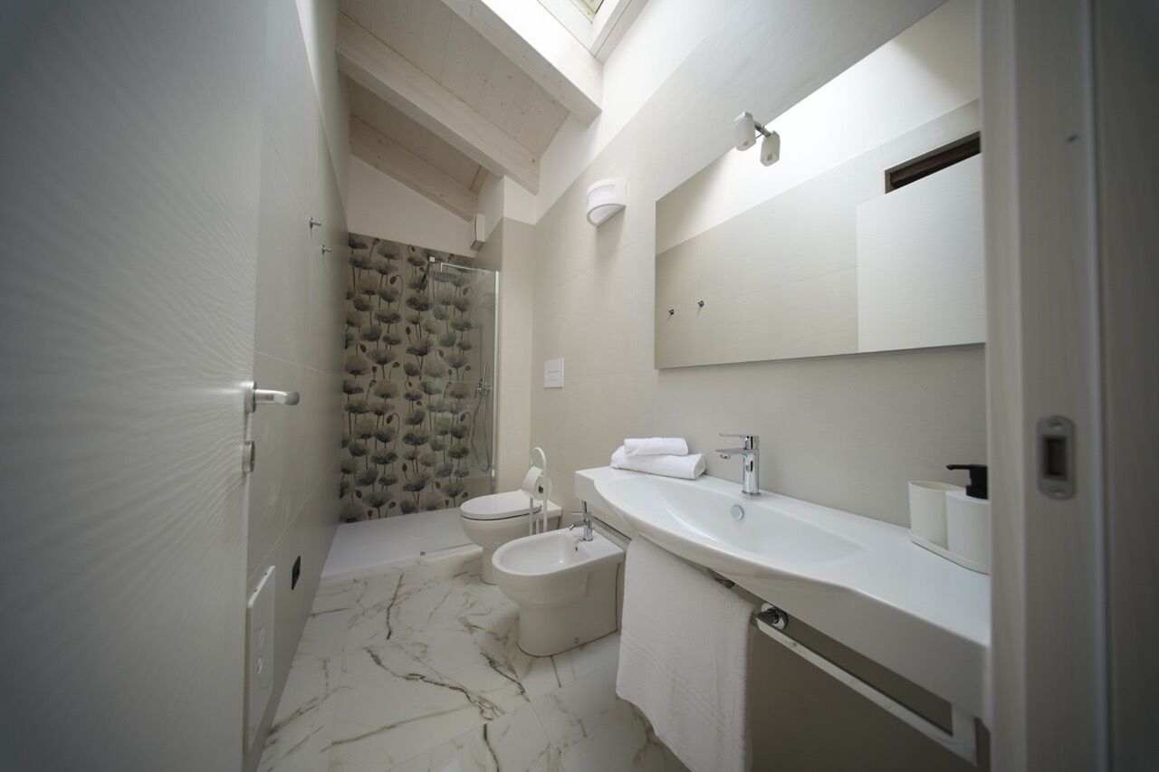 Deluxe-Apartment | Badezimmer