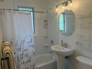 Shower, hair dryer, towels, soap - Manset oceanfront 3-bedroom home with sweeping views (Southwest Harbor)