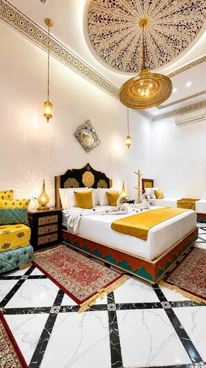 Luxury Room, Balcony, Park View | Egyptian cotton sheets, premium bedding, in-room safe, desk - Riad Jnane Fes Medina & Luxury Palace (Fes)