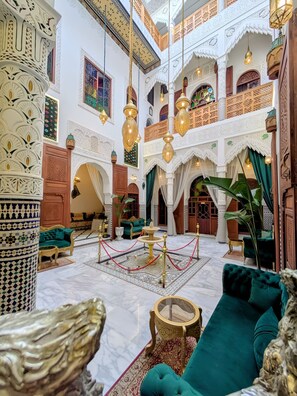Interior detail - Riad Jnane Fes Medina & Luxury Palace (Fes)