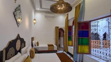 Luxury Room, Balcony, Park View