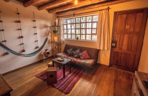 Living area - Nice 1-bedroom house in Cusco perfect for your getaway (CUSCO)