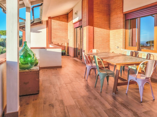 Condo | Outdoor dining - Il Favoloso Mondo di Vale (Marino)