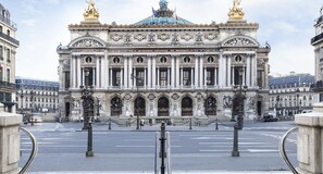 Point of interest - TheBlueStay 264 - Stunning A/C Apartment (Paris)