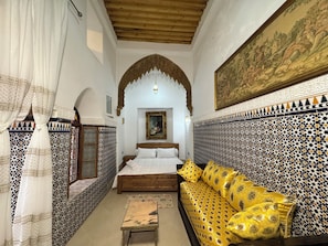 Habitación familiar doble | Wifi gratis y ropa de cama