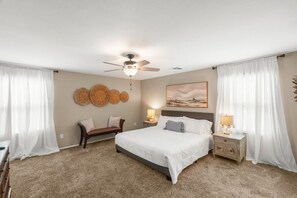 Iron/ironing board, travel cot, WiFi, bed sheets - Desert Sky Escape in Marana (Marana)