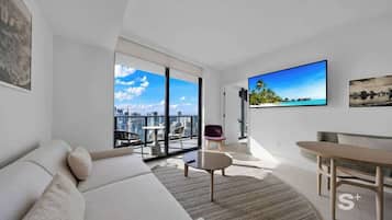 Appartement, balkon, uitzicht op stad | Woonruimte