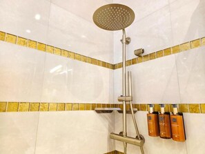 Bathroom - Boutique Hotel am Bodensee (Friedrichshafen)