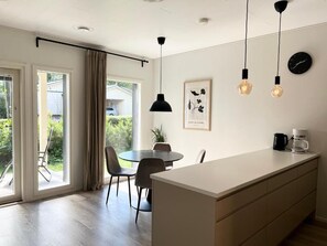Comfort-Maisonette, 3 Schlafzimmer, Blick auf den Innenhof, zum Innenhof hin | Innenbereich
