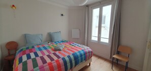 Internet, bed sheets - Old Puteaux, cosy near La Défense (Puteaux)