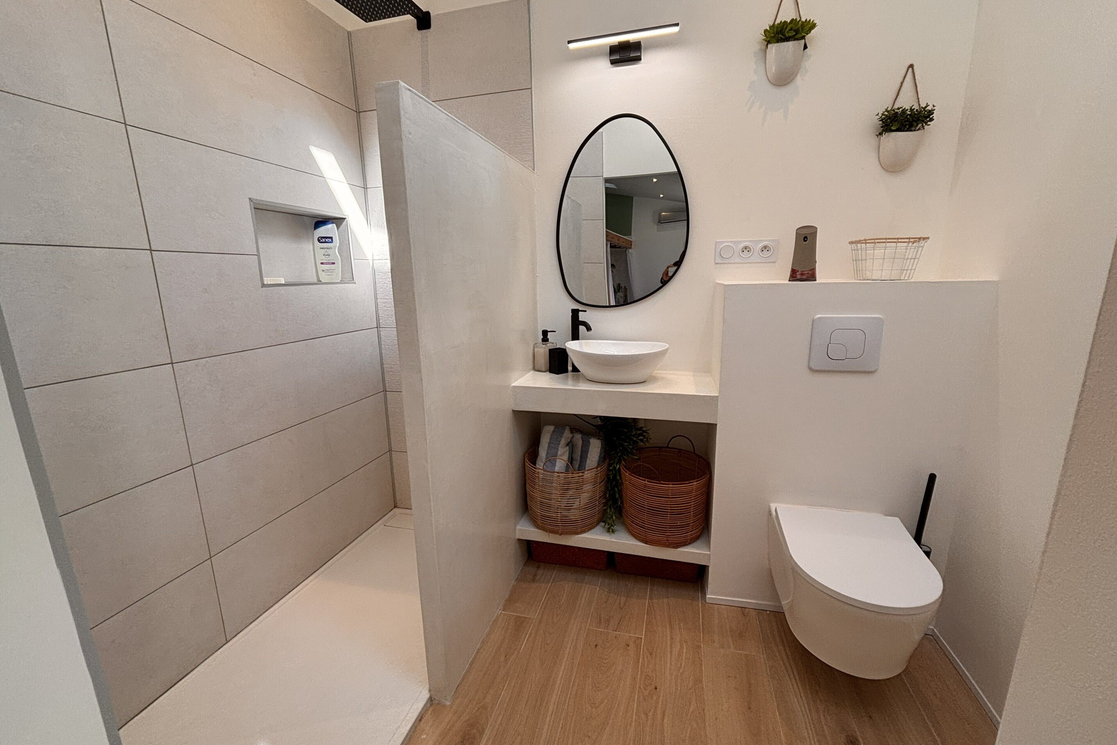 Shower, eco-friendly toiletries, hair dryer, towels