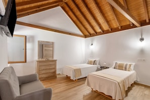 1 chambre, fer et planche Ă repasser, Wi-Fi, draps fournis