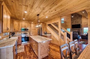 Fridge, microwave, oven, stovetop - Mountain Views/ Sleeps 12/Hot Tub/ Game Room/ Fireplaces/ Near Blue Ridge (Morganton)