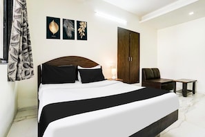 1 bedroom - Deluxehotel O Nashik Near Vijay Mamta Theatre (Nashik)