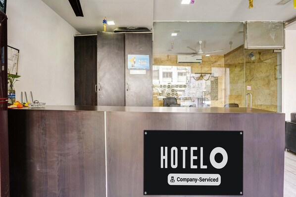House | Reception - Hotel O Nashik Near Vijay Mamta Theatre (Nashik)