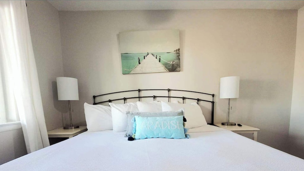Waterfront Condo With Stunning Marina Views - Panama City, FL