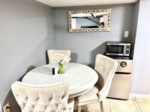 Cozy private basement in West Orange w/ NYC access, WiFi, kitchen-Private entry