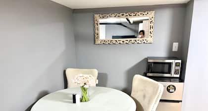 Cozy private basement in West Orange w/ NYC access, WiFi, kitchen-Private entry