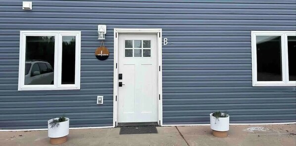 Exterior detail - Modern Ground-Level Suite | King Bed, Near Airport (Fairbanks)