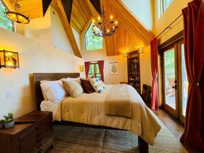 Boomhut | Italiaanse Frette-lakens, luxe beddengoed, pillowtop-bedden